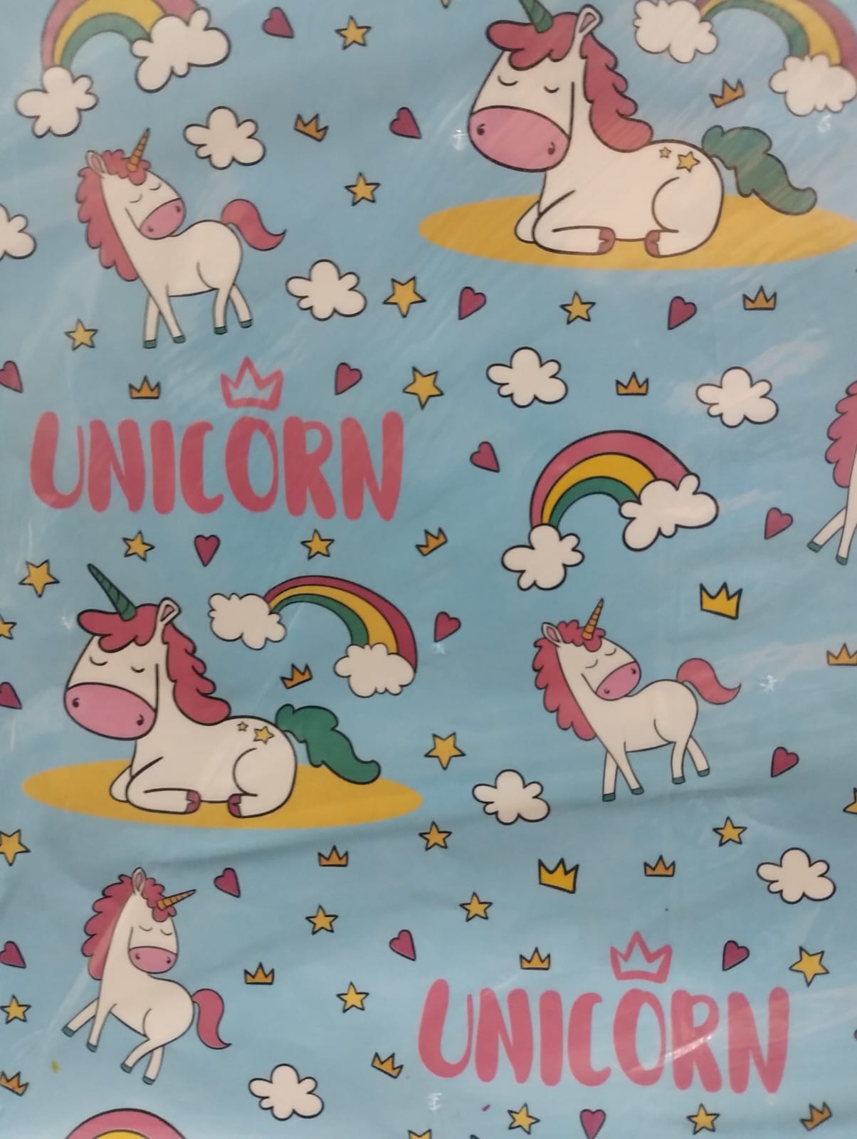 Papel de forrar con diseÑos unicornio 50cm  x 70cm
