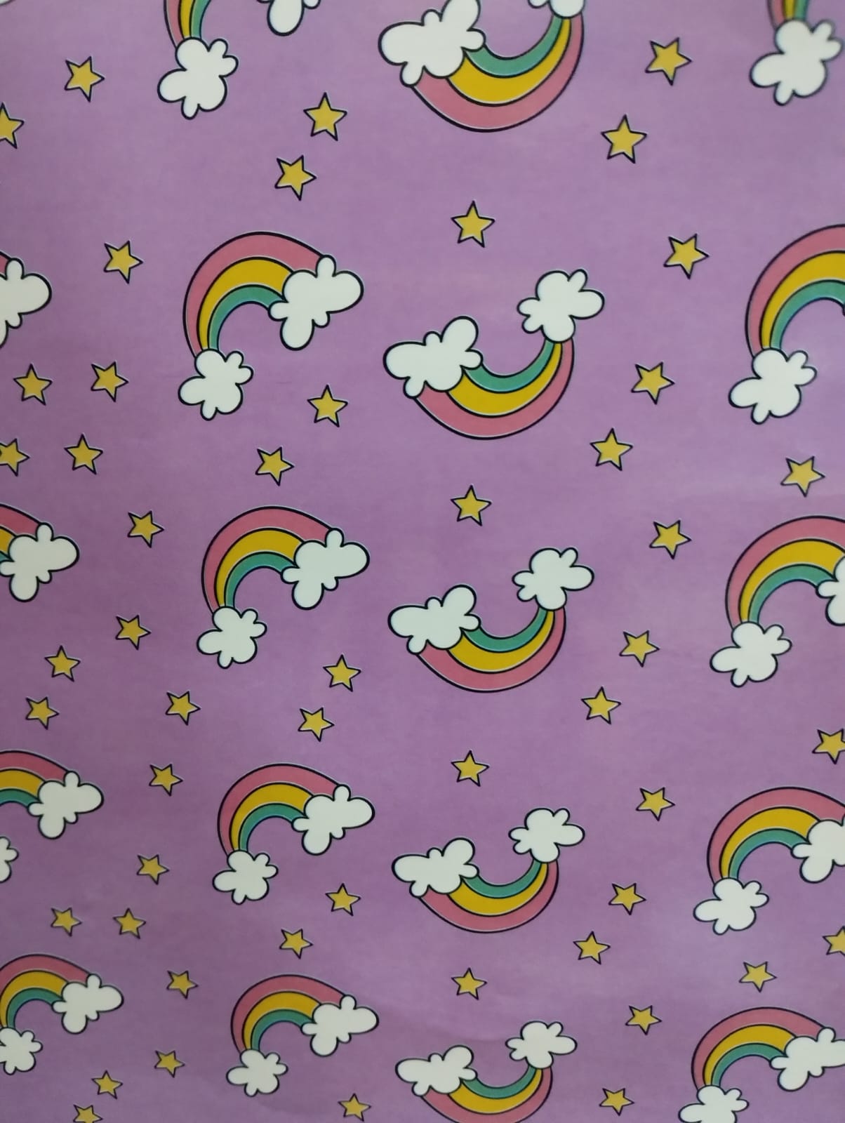 Papel de forrar con diseÑos arcoiris  50cm  x 70cm