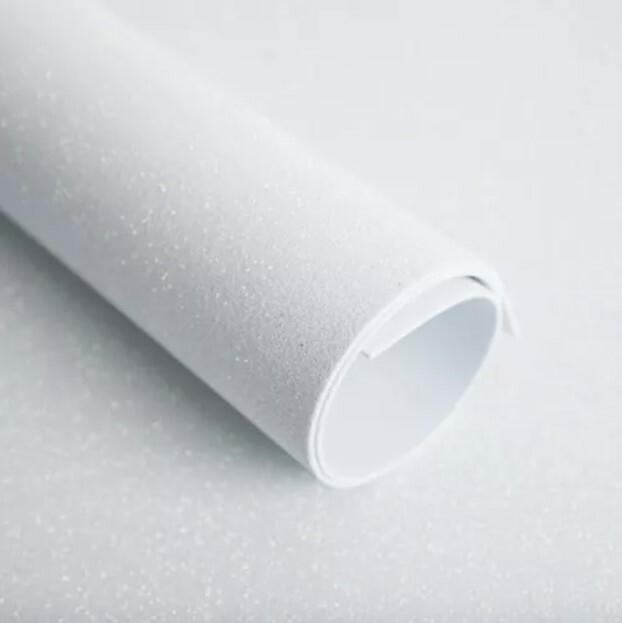 Goma eva con glitter blanco