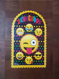 Cartel poster bienvenidos emojis
